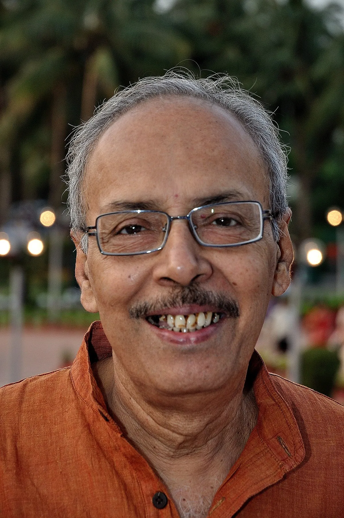 শীর্ষেন্দু মুখোপাধ্যায় / Shirshendu Mukhopadhyay (SM-IND-Writer)