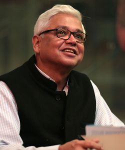 Amitav Ghosh / অমিতাভ ঘোষ (agAGh)