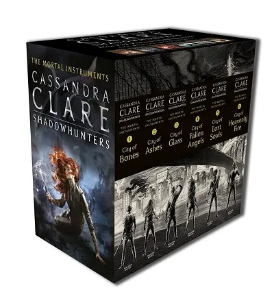 The Mortal Instruments Slipcase: Six books