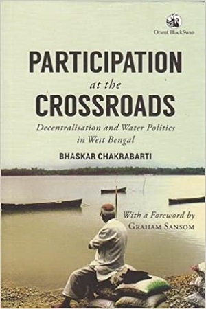 [9788125063087] Participation at the Crossroads